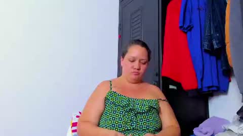 katalina_rivera online show from August 5, 6:22 pm