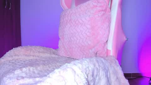 Snapshot of katalinaferreirax chatting on May 6, 3:46 am katalinaferreirax online show from May 6, 3:46 am