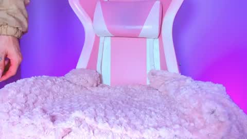 Snapshot of katalinaferreirax chatting on May 19, 1:22 am katalinaferreirax online show from May 19, 1:22 am