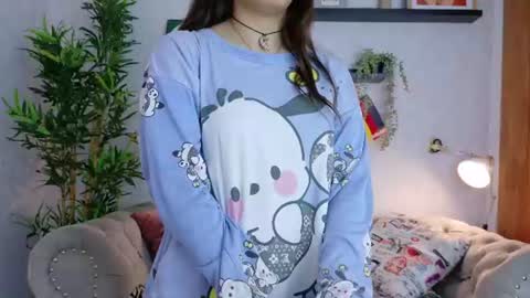 Snapshot of katalinalee_ chatting on June 17, 12:07 pm katalinalee_ online show from June 17, 12:07 pm