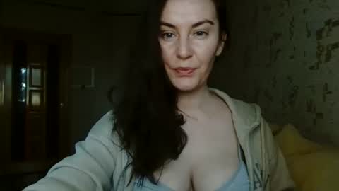 KatalinaQE online show from October 7, 6:32 am