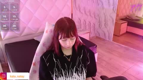 katana_tay online show from March 10, 3:33 am