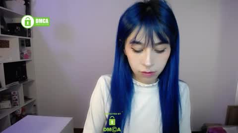 Maca online show from May 3, 1:39 pm