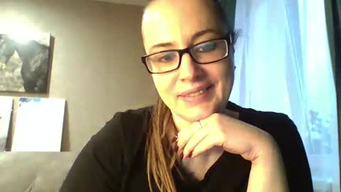 katarios online show from October 25, 1:40 pm