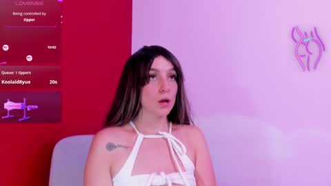 Kate  online show from January 25, 5:08 pm