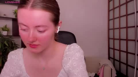 Kate online show from July 2, 2:44 am