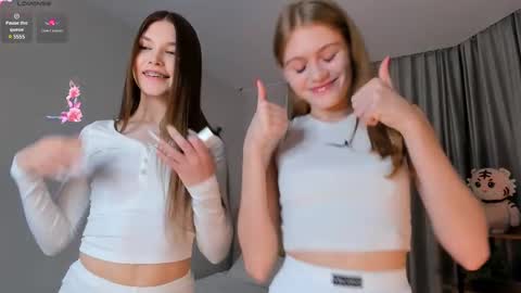 Snapshot of kate_cutee_ chatting on February 3, 4:52 pm Kate online show from February 3, 4:52 pm