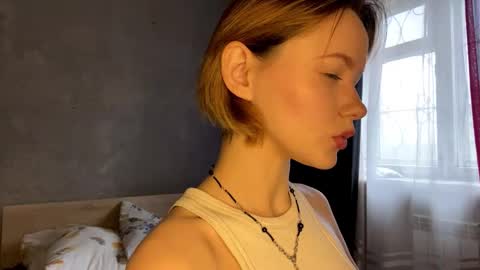 Snapshot of kate_mikki chatting on October 24, 4:42 am kate_mikki online show from October 24, 4:42 am