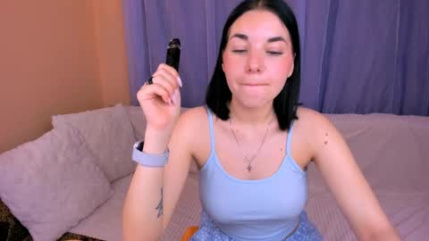 Snapshot of kate_ree_ chatting on May 9, 6:40 am KATE online show from May 9, 6:40 am