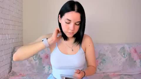 Snapshot of kate_ree_ chatting on June 28, 6:41 am KATE online show from June 28, 6:41 am