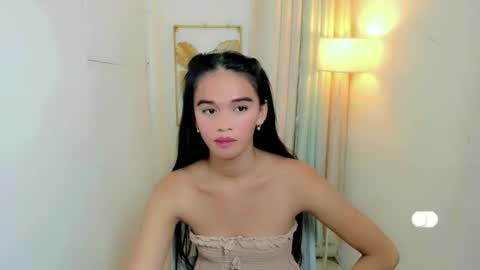 Snapshot of kate_romance chatting on June 1, 12:34 am Kate online show from June 1, 12:34 am
