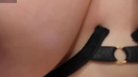 Snapshot of kate_rous chatting on November 30, 5:22 am kate_rous online show from November 30, 5:22 am