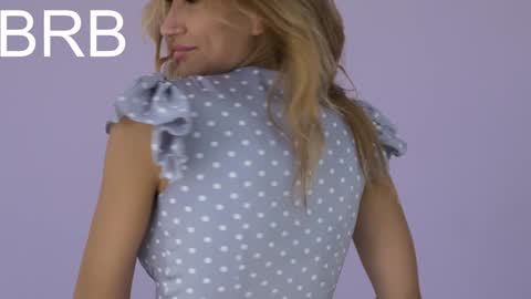 Therapist online show from December 4, 10:19 pm