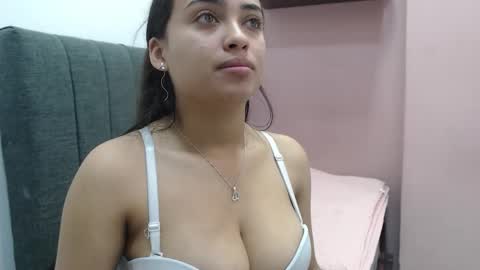 Kari online show from October 31, 1:23 pm