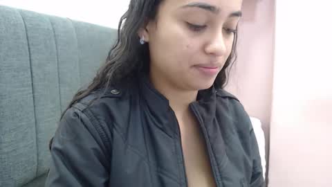 Kari online show from December 20, 1:51 pm