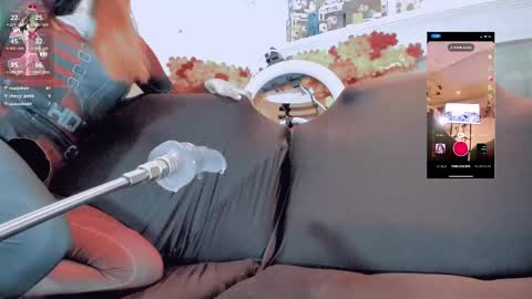 kate the pink girl online show from March 4, 12:29 am