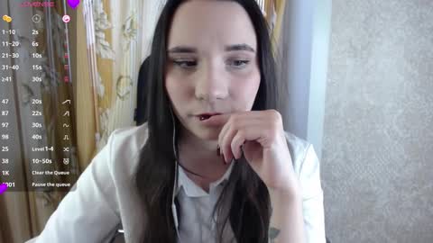 YourKate online show from March 1, 12:45 pm