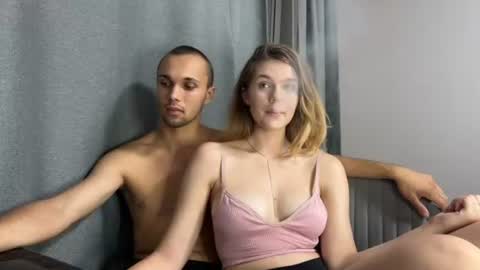Snapshot of katediego chatting on July 21, 7:49 pm Kate and Diego online show from July 21, 7:49 pm