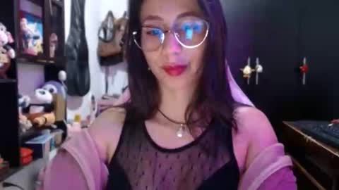 Kateeen18 online show from December 5, 3:04 am