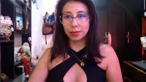 Kateeen18 online show from April 26, 9:56 pm