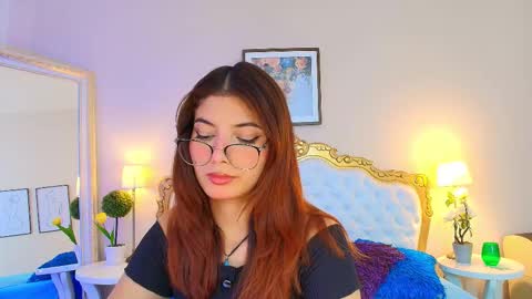 Snapshot of kateemartinez chatting on September 24, 7:28 pm katee Martinez online show from September 24, 7:28 pm