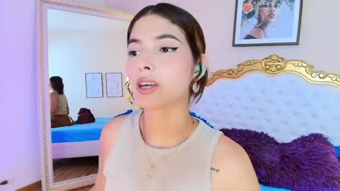 katee Martinez online show from April 14, 7:20 pm