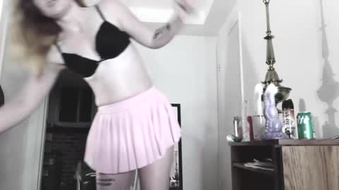 Snapshot of kateloveforever chatting on September 21, 6:26 am Kateloveforever online show from September 21, 6:26 am