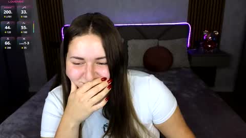 Snapshot of katelyn_sweety chatting on October 4, 11:14 pm Katelyn online show from October 4, 11:14 pm
