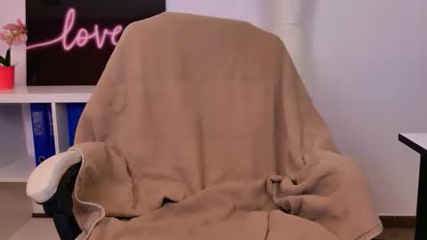 katemorganxx online show from November 11, 9:09 am