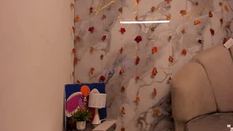 Im Katherine but call me Kate  online show from November 25, 12:05 pm