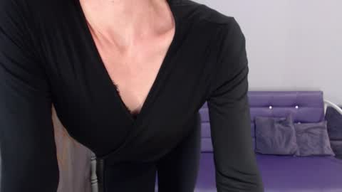 Snapshot of katerinarx chatting on June 23, 11:30 am KaterinaRX online show from June 23, 11:30 am