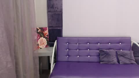Snapshot of katerinarx chatting on July 9, 6:06 am KaterinaRX online show from July 9, 6:06 am