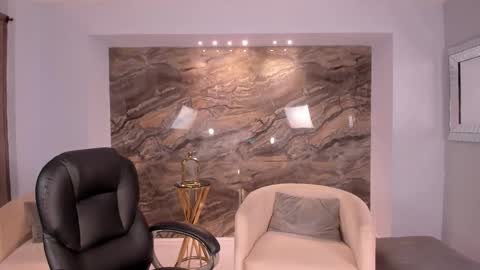 K A T E  online show from March 7, 9:17 am