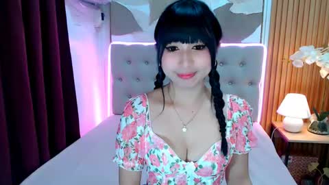 KATE online show from April 12, 4:45 pm