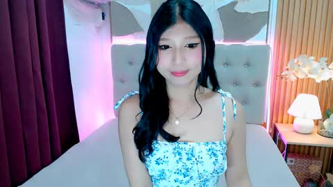 KATE online show from May 8, 4:34 pm