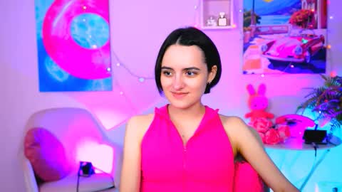 katewillows online show from February 5, 6:51 am