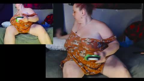 Snapshot of katgall327 chatting on May 12, 2:52 am Kate online show from May 12, 2:52 am