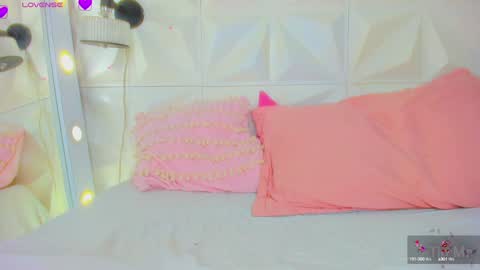 Snapshot of kathalinaxvip chatting on January 24, 6:04 pm katha online show from January 24, 6:04 pm