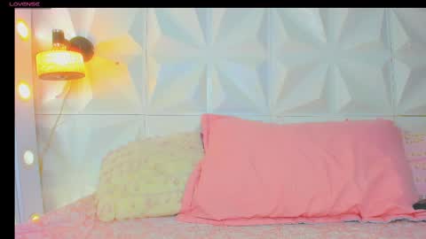 Snapshot of kathalinaxvip chatting on February 16, 3:26 am katha online show from February 16, 3:26 am