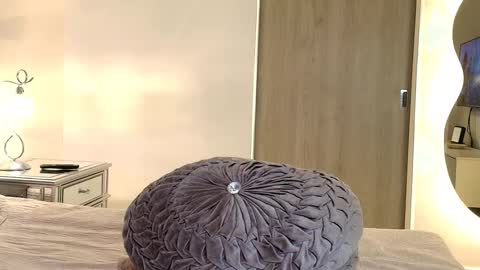 Klove online show from September 24, 5:44 am