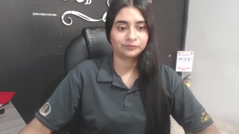 Snapshot of kathe0v chatting on April 11, 9:52 pm Call me Lau online show from April 11, 9:52 pm