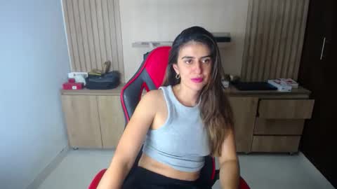 JocelynRainbow online show from March 24, 8:25 pm