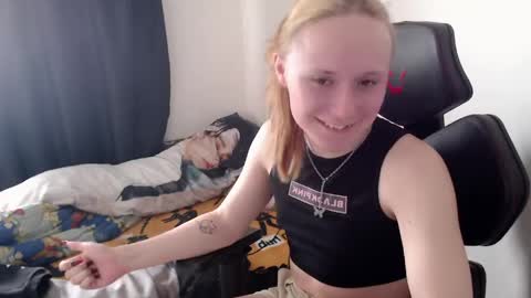 katherine_johnson online show from May 31, 9:38 am