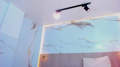 Snapshot of kathia_dumons chatting on November 8, 11:10 am kathia dumons online show from November 8, 11:10 am