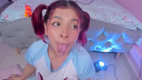 Snapshot of kathia_saenz chatting on March 11, 6:53 am Kathia online show from March 11, 6:53 am