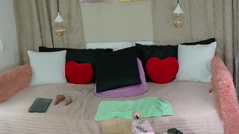 kathiana online show from March 8, 5:17 am