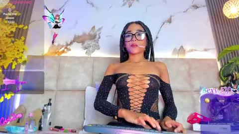 Snapshot of kathiik chatting on June 10, 2:45 am kathiik online show from June 10, 2:45 am