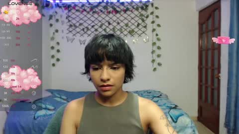 Snapshot of kathina_t chatting on October 4, 11:25 pm kathina online show from October 4, 11:25 pm
