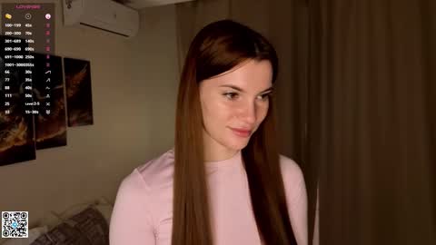 Lola online show from March 8, 6:39 am