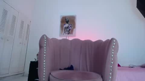 Snapshot of kathy0706 chatting on December 10, 6:49 pm kathy0706 online show from December 10, 6:49 pm